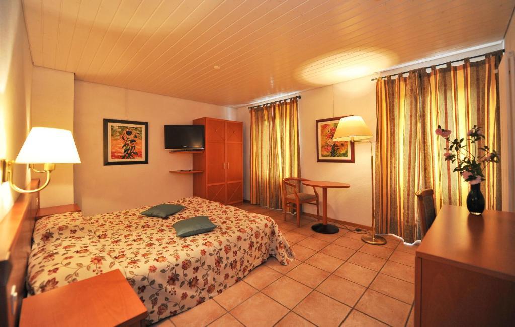 Hotel Ristorante Grotto Serta Lamone Eksteriør bilde