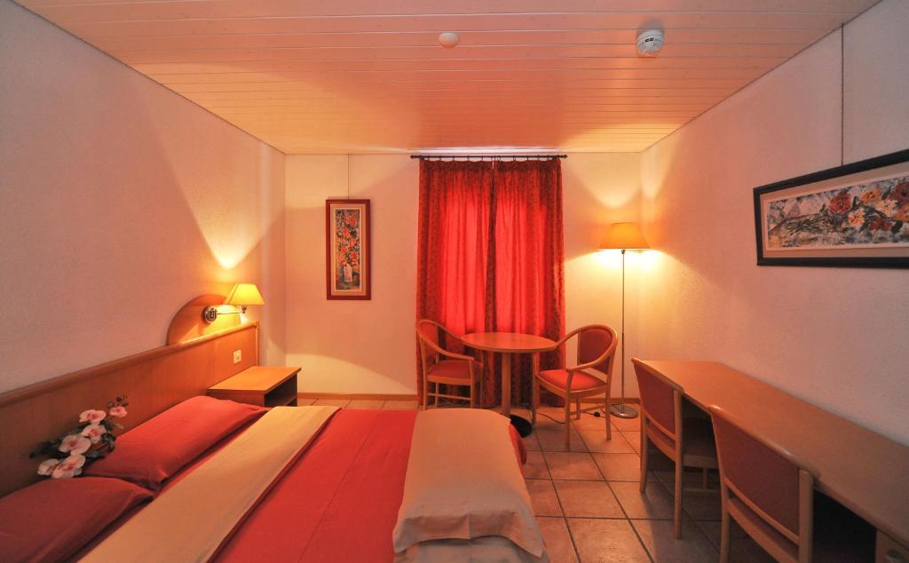 Hotel Ristorante Grotto Serta Lamone Eksteriør bilde